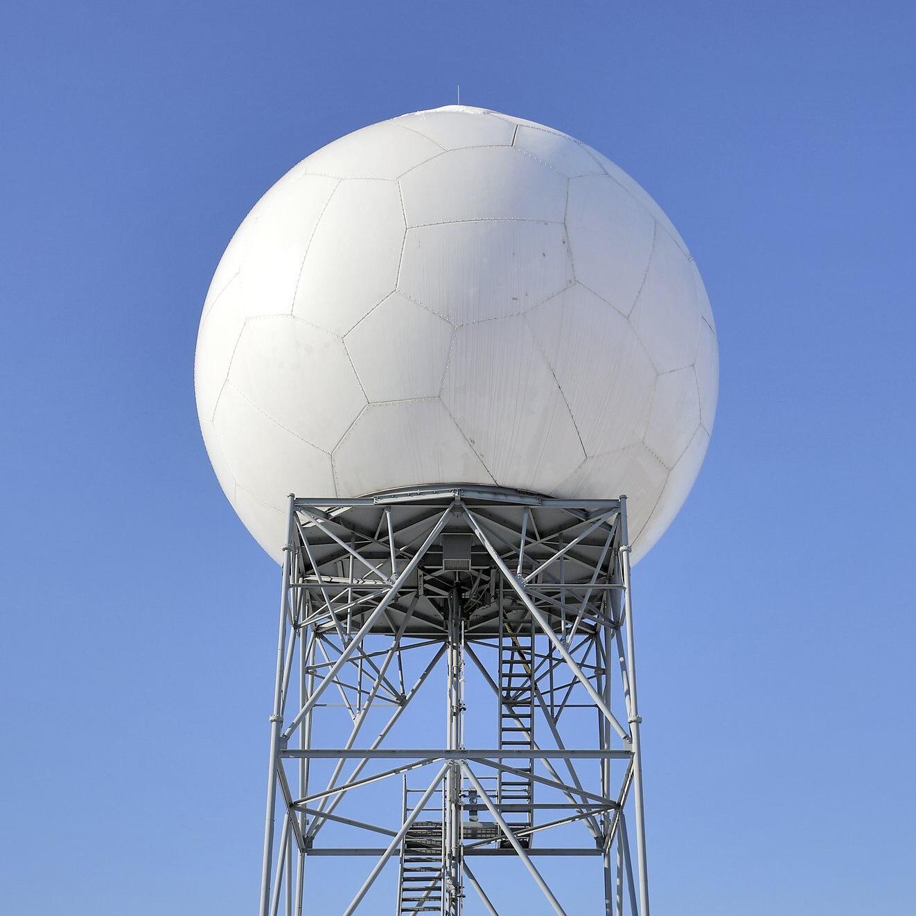 Storms with lightning and hail hitting upper Midwest with the potential for strong tornadoes